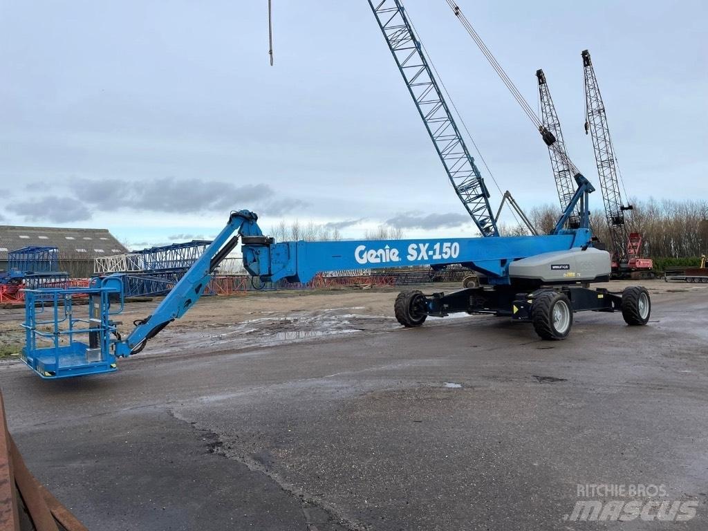 Genie SX 150 Teleskopbühnen