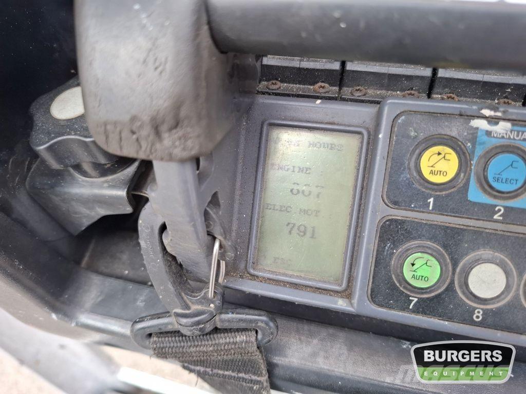 Hinowa 20.10 IIIS Gelenkteleskoparbeitsbühnen