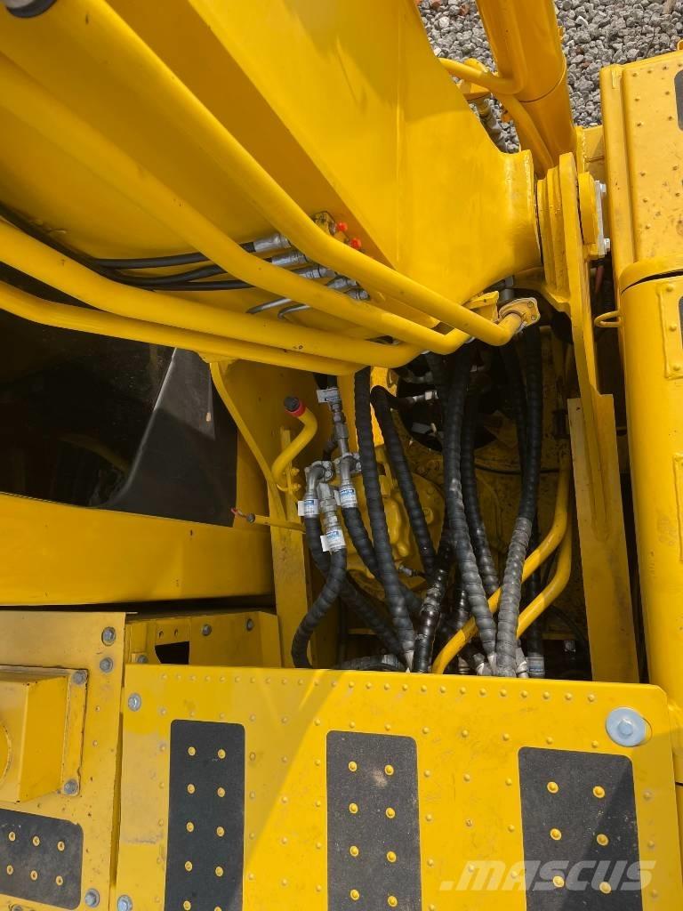 Komatsu PC 200-8 Raupenbagger
