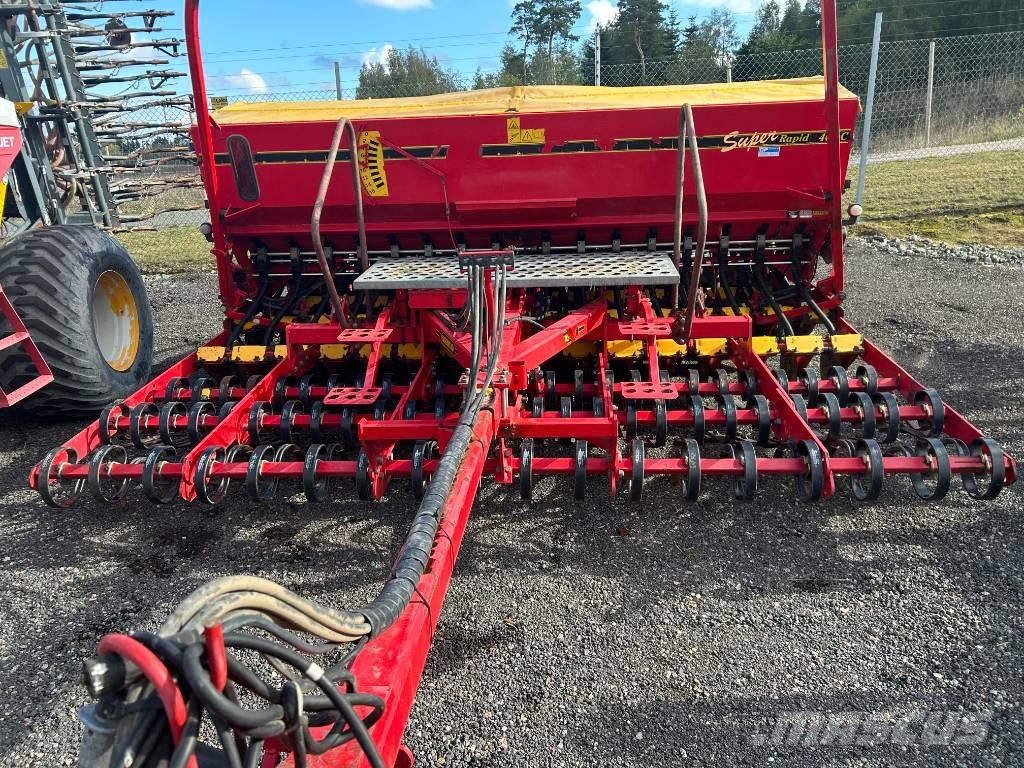 Väderstad Rapid400C Drillmaschinen