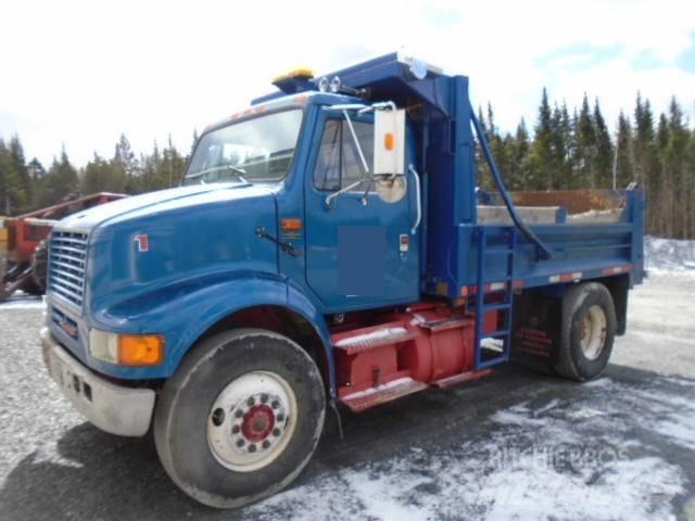 International 8100 Kipper