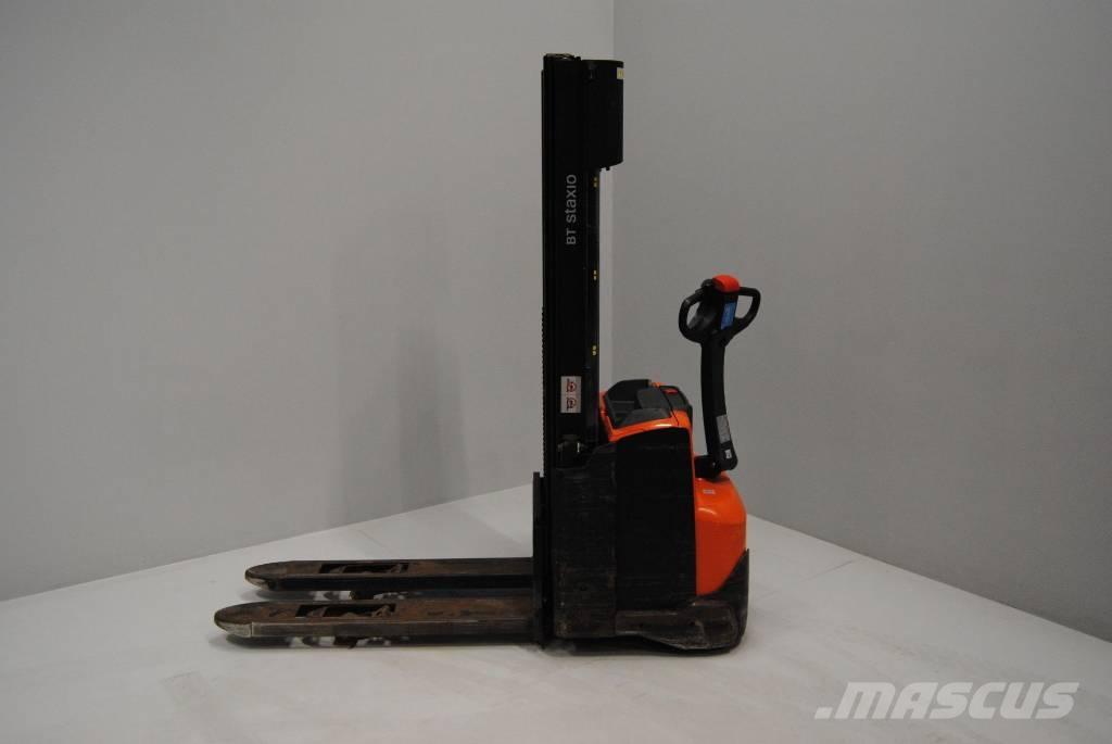 Toyota SWE120L Deichselstapler