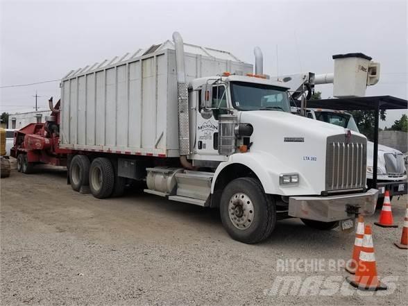 Kenworth T800 Holzhäcksler