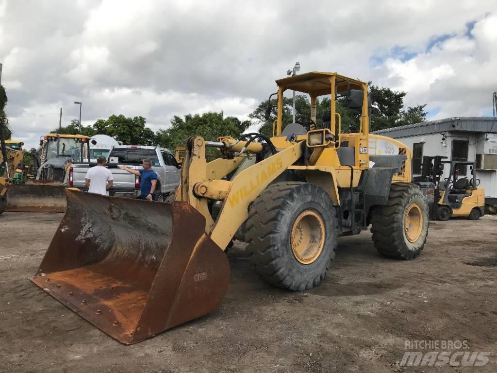 Komatsu WA320-5 Radlader
