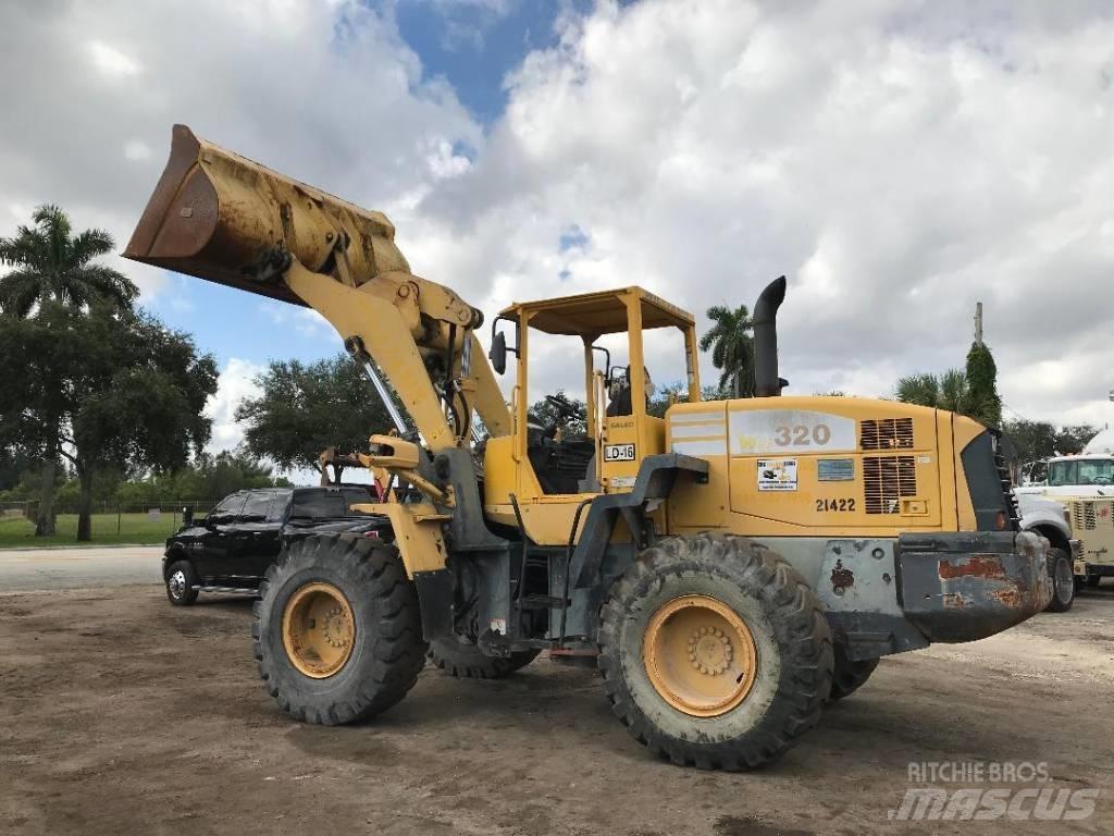 Komatsu WA320-5 Radlader