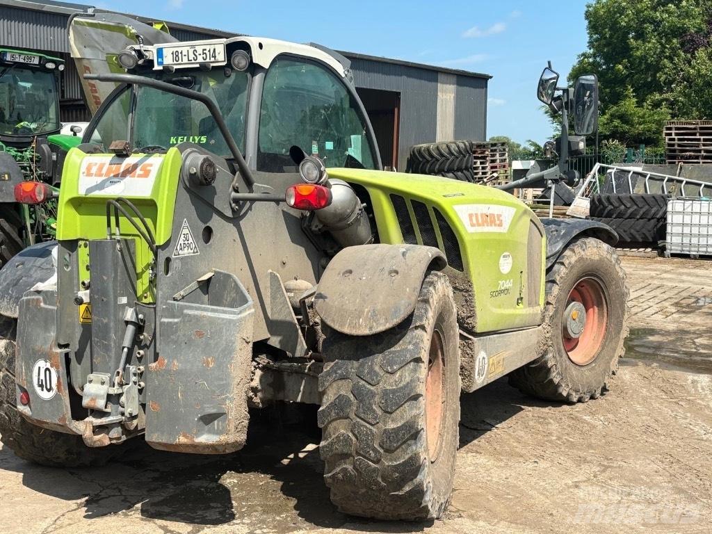 CLAAS Scorpion 7044 Teleskoplader für Landwirtschaft