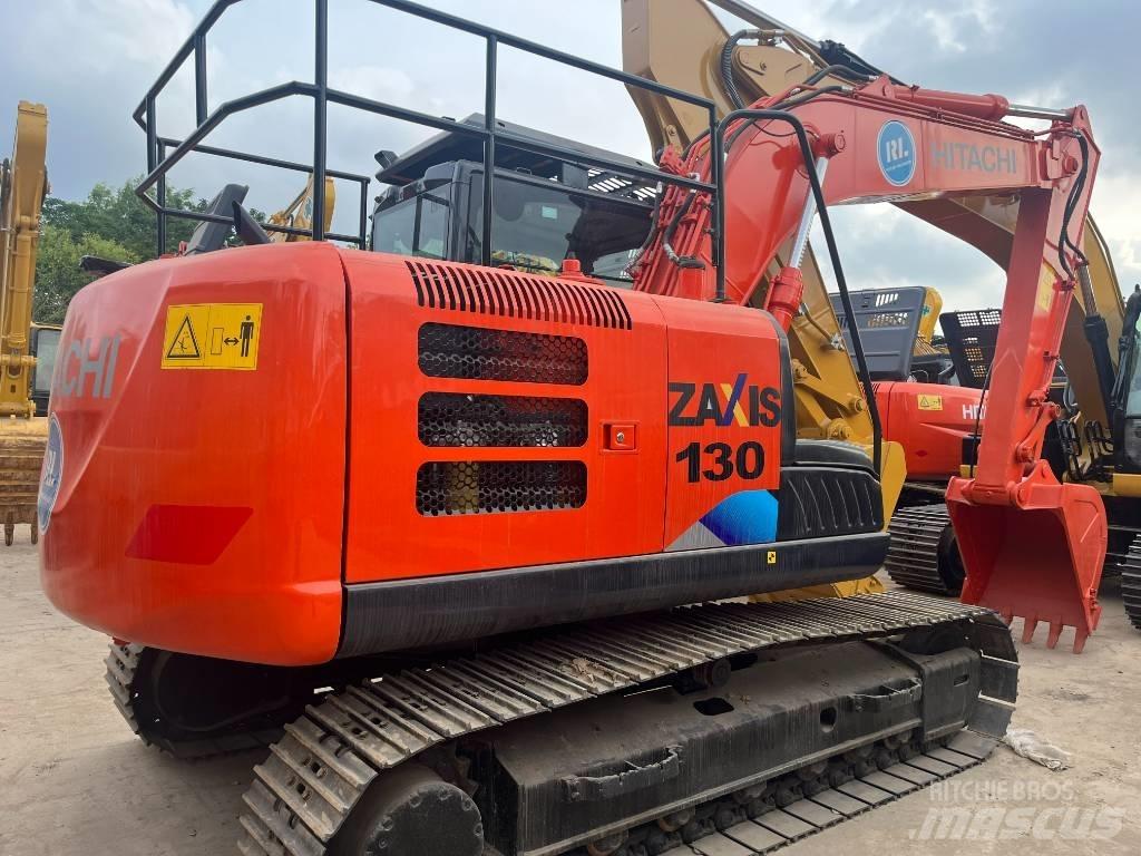 Hitachi ZX 130 Raupenbagger