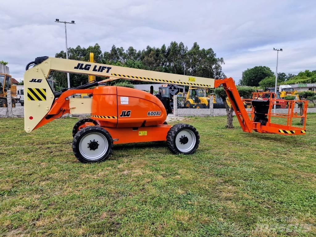 JLG 600 AJ Gelenkteleskoparbeitsbühnen