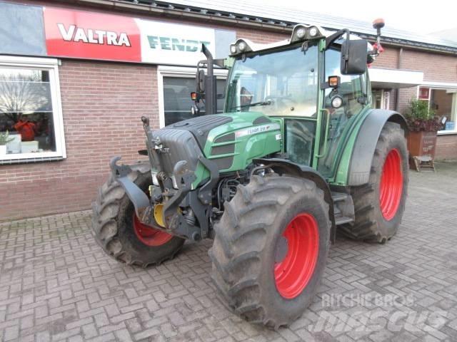 Fendt 211 Vario Traktoren