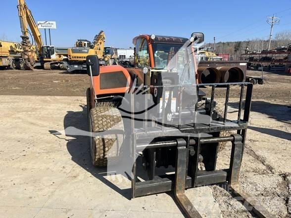 JLG G5-18A Teleskoplader