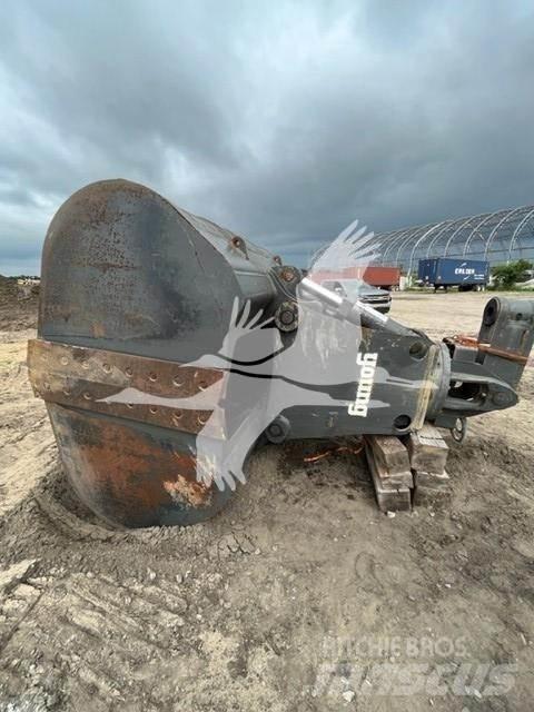 Liebherr R984 Materialumschlag