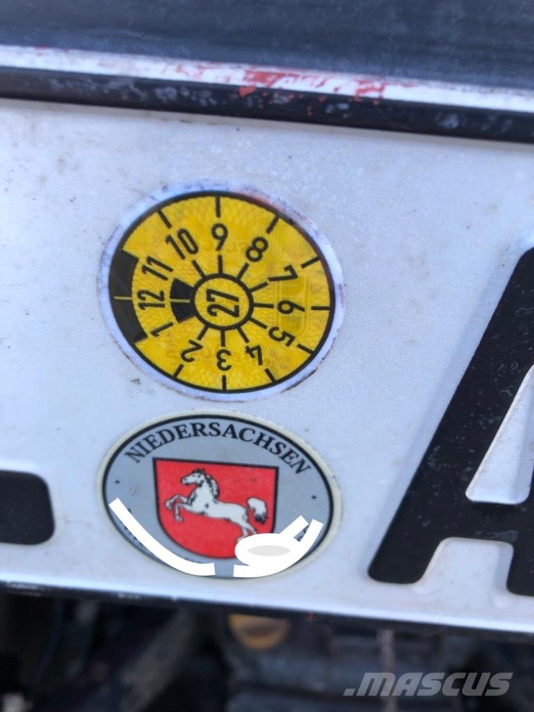 Shibaura ST 330 HST Kleintraktoren