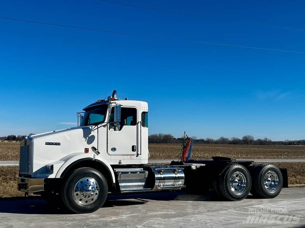 Kenworth T 800 Sattelzugmaschinen