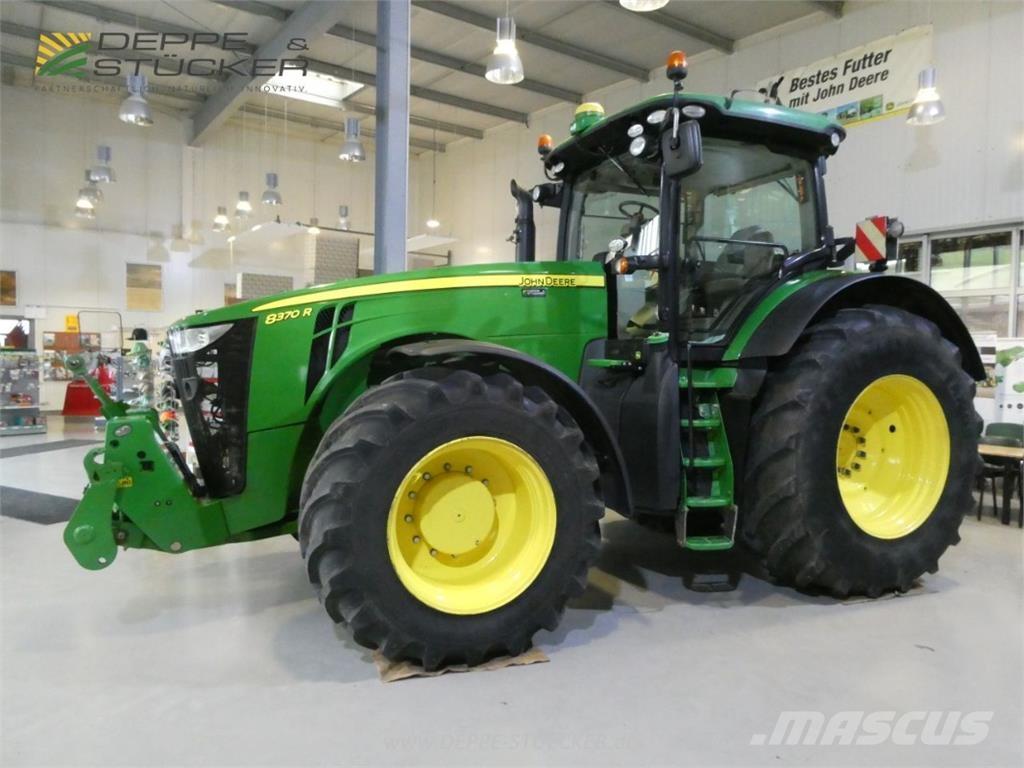 John Deere 8370R Traktoren