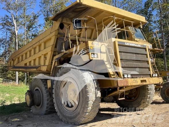 CAT 777B Dumper - Knickgelenk
