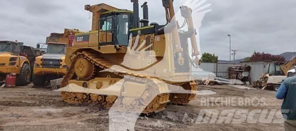 CAT D8T Bulldozer