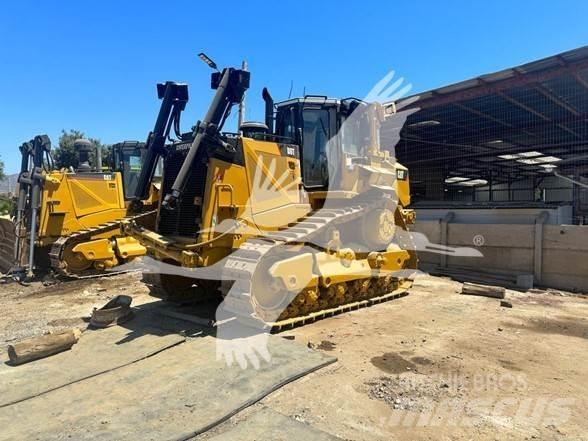 CAT D8T Bulldozer