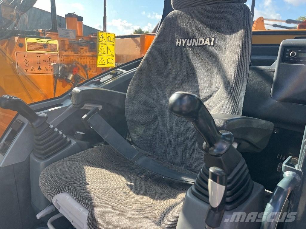 Hyundai HX130LCR Raupenbagger