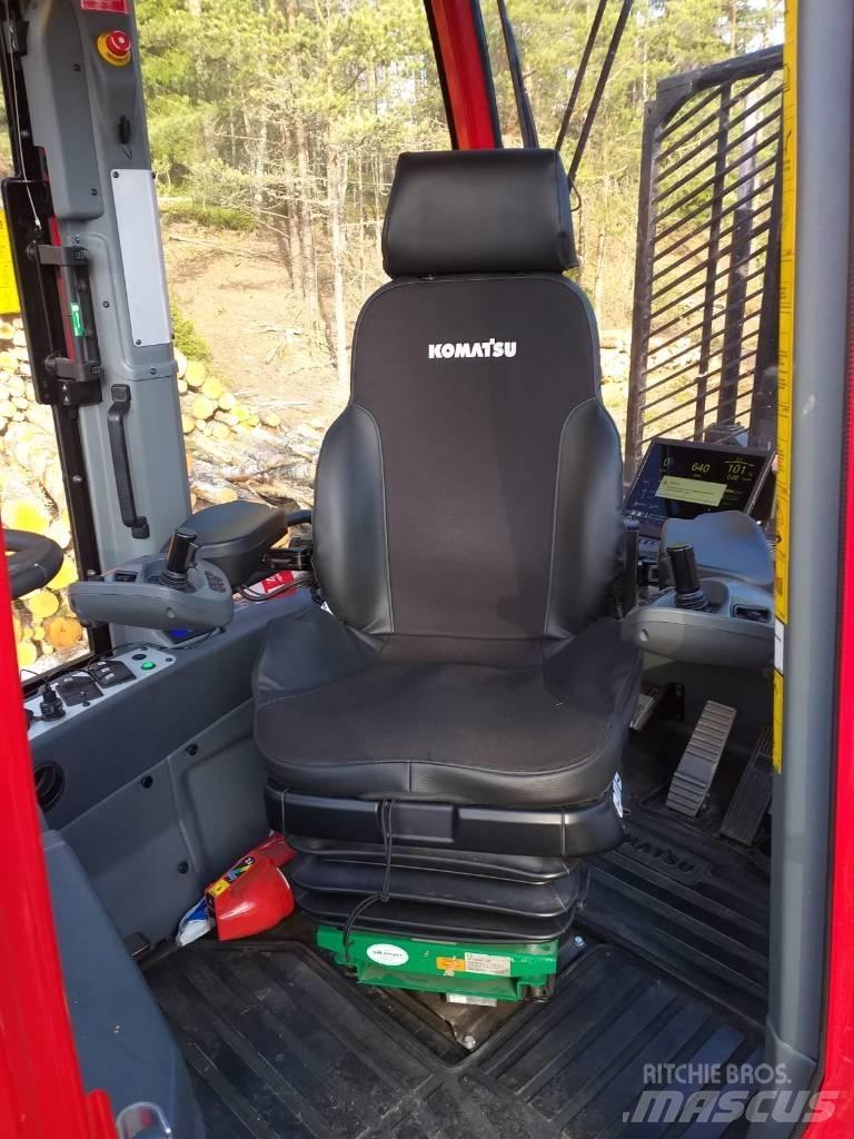Komatsu 855 Forwarder