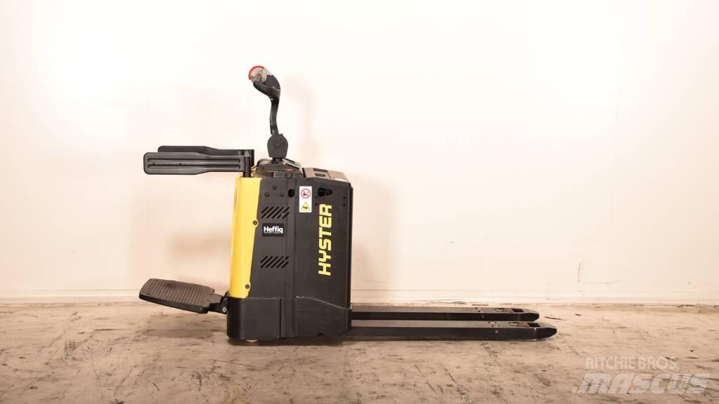 Hyster P 2.0 S Gabelstapler mit Fahrerstand