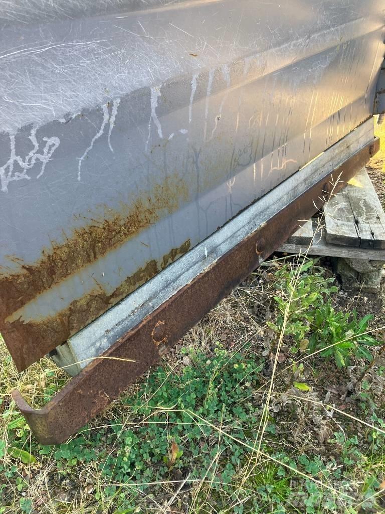 Siringe T2400 Frontladerzubehör