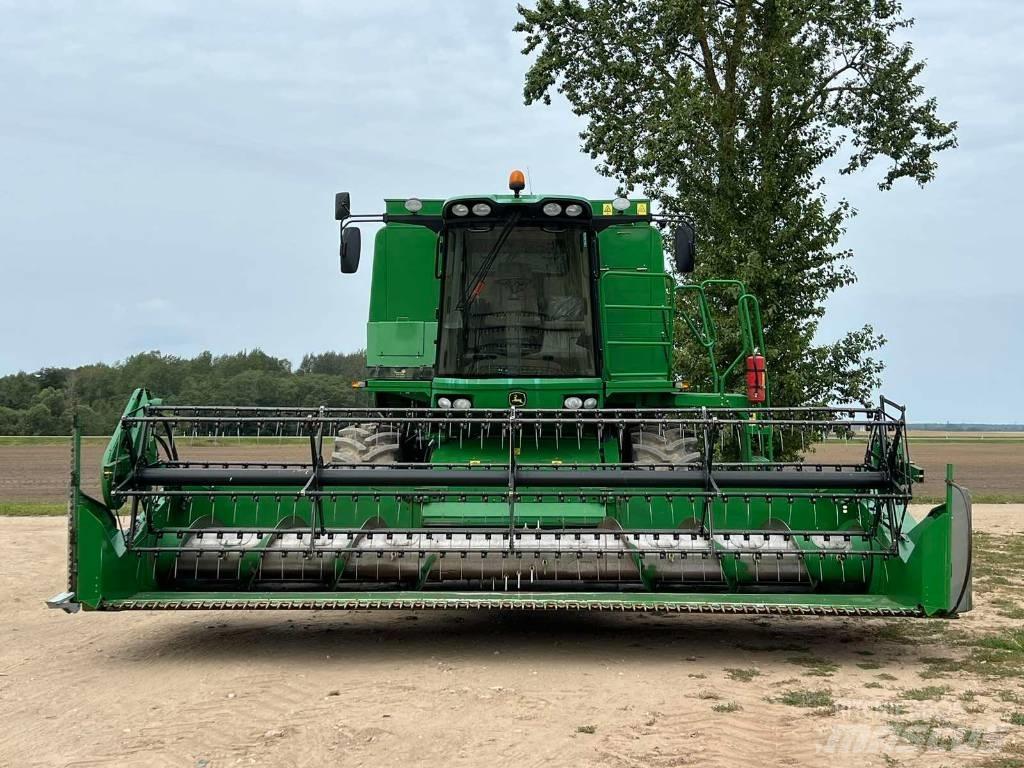 John Deere 1570 Mähdrescher