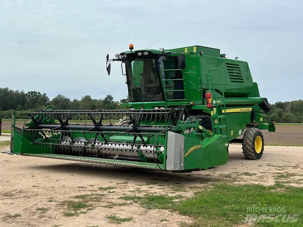 John Deere 1570 Mähdrescher