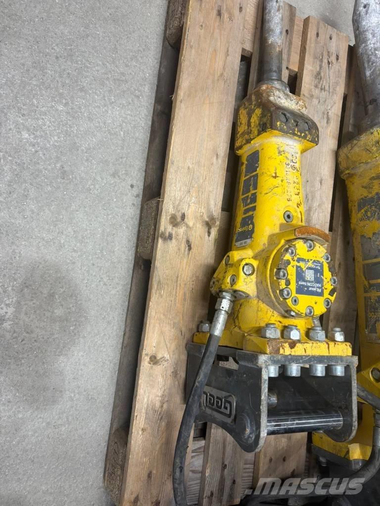Epiroc SB 102 Hammer / Brecher