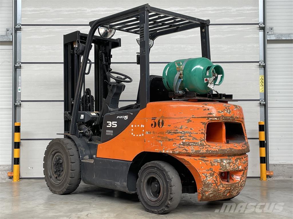 Doosan G35C-5 LPG heftrucks