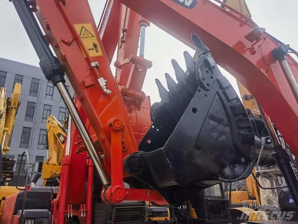 Doosan DX140LC-7 Raupenbagger