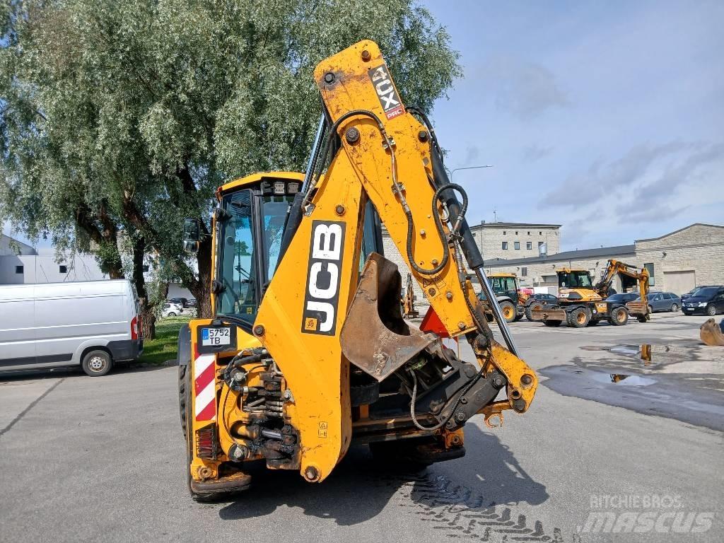 JCB 4 CX Pro AEC Baggerlader