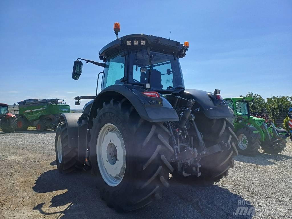 Valtra S 374 Traktoren