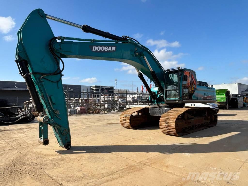 Doosan DX 480 LC Raupenbagger