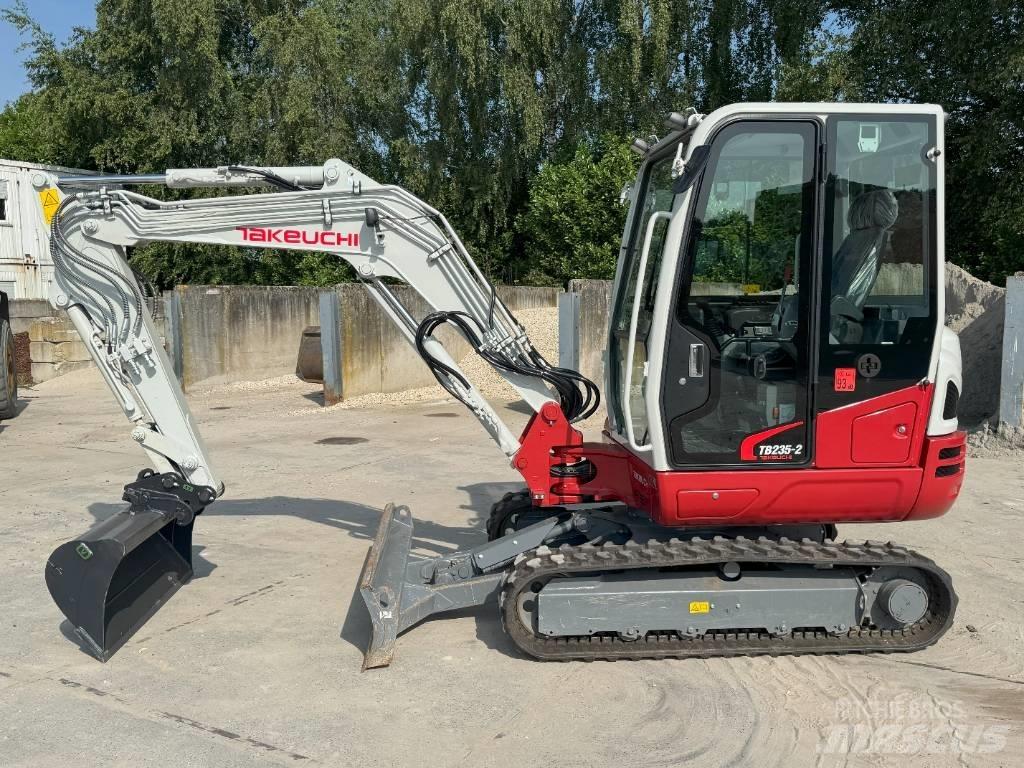 Takeuchi TB 235-2 Minibagger < 7t