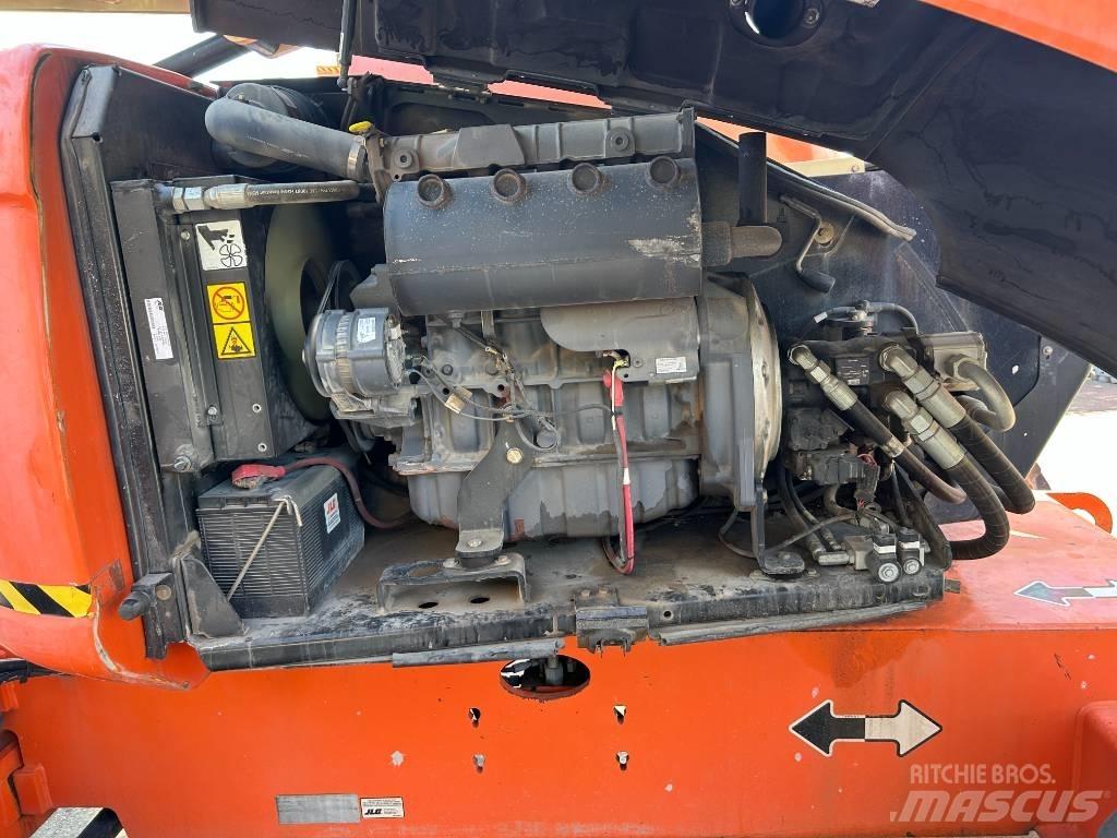 JLG 600 AJ Gelenkteleskoparbeitsbühnen