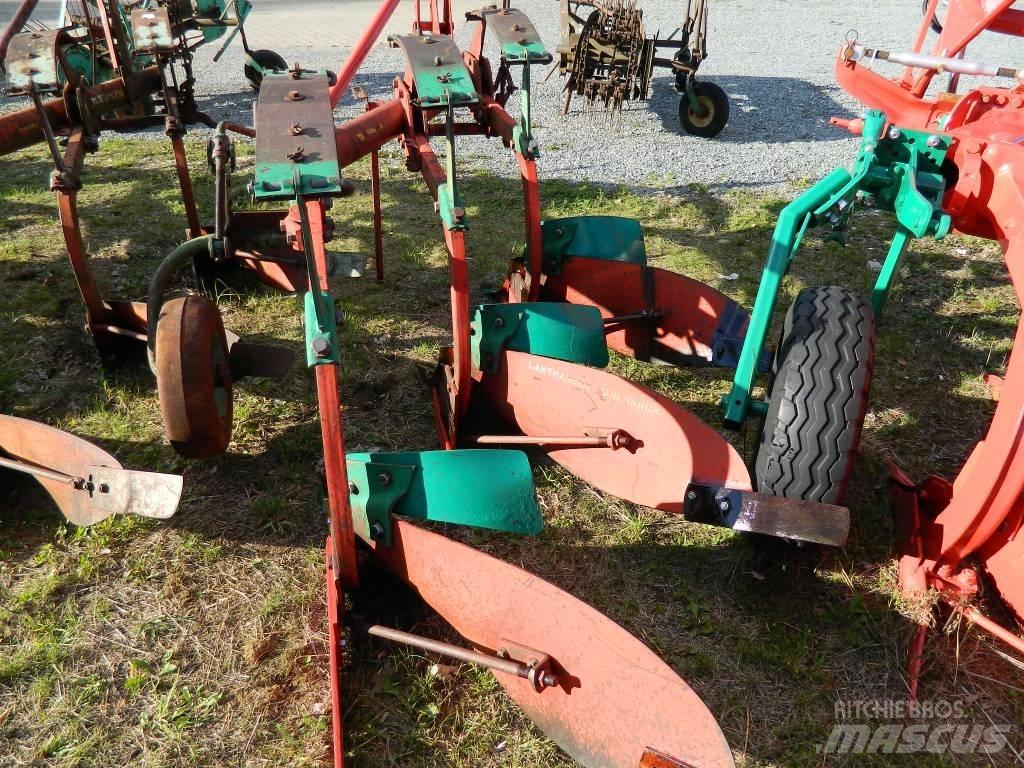 Kverneland 3 Konventionelle Pflüge