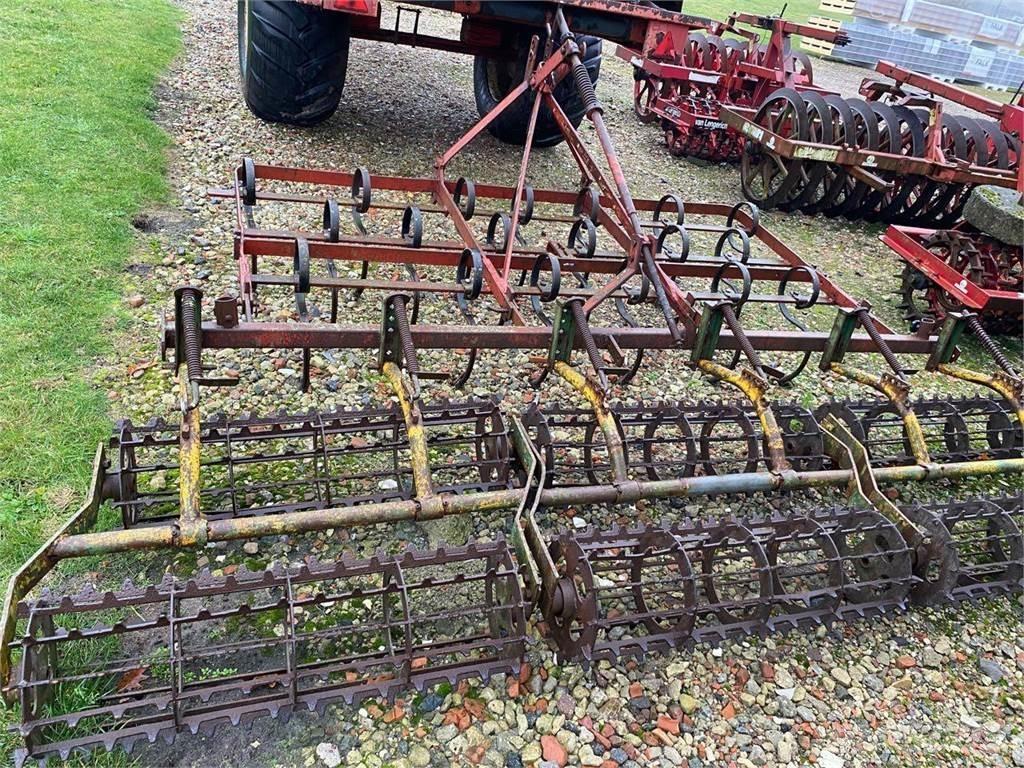Kongskilde 3 m Grubber