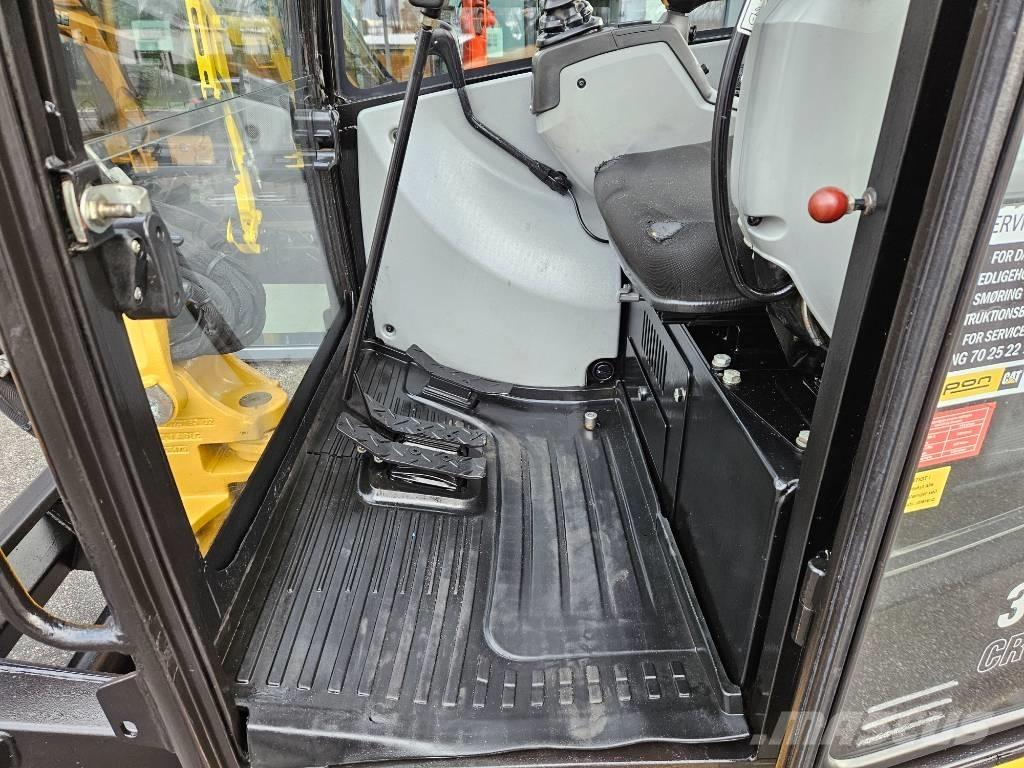 CAT 302.7 D CR Minibagger < 7t