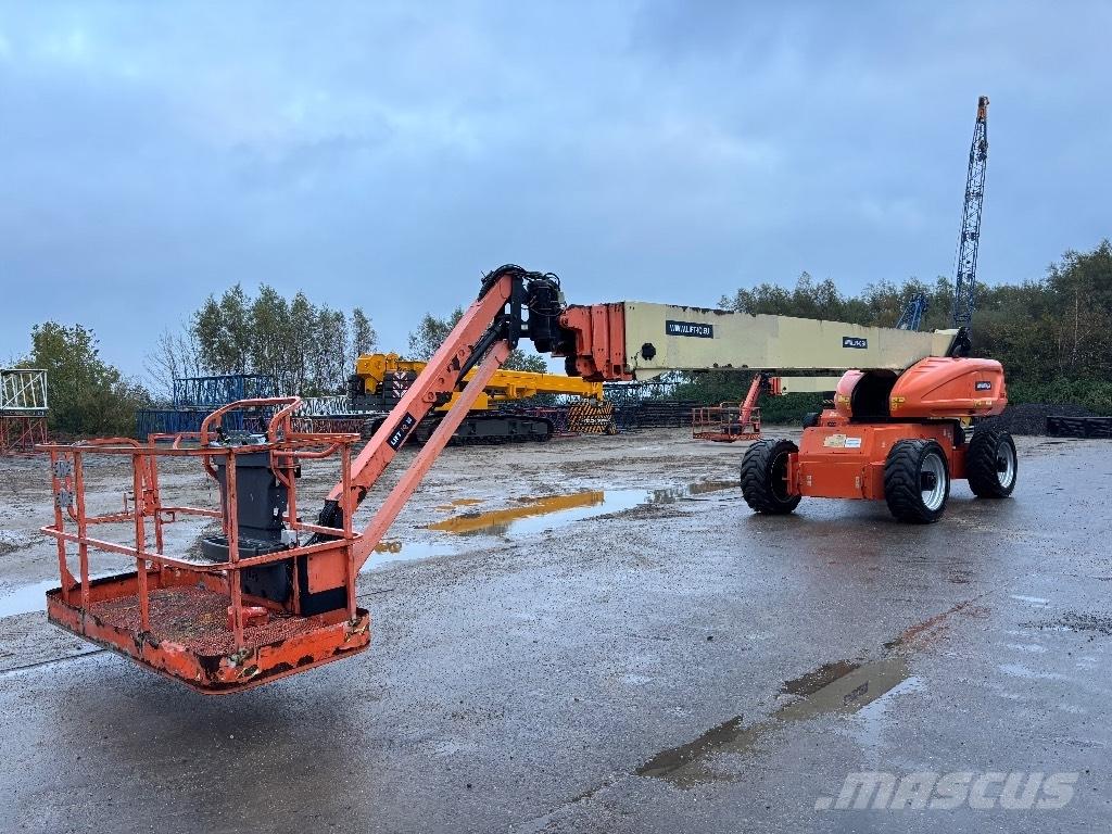 JLG 1350 SJP Teleskopbühnen