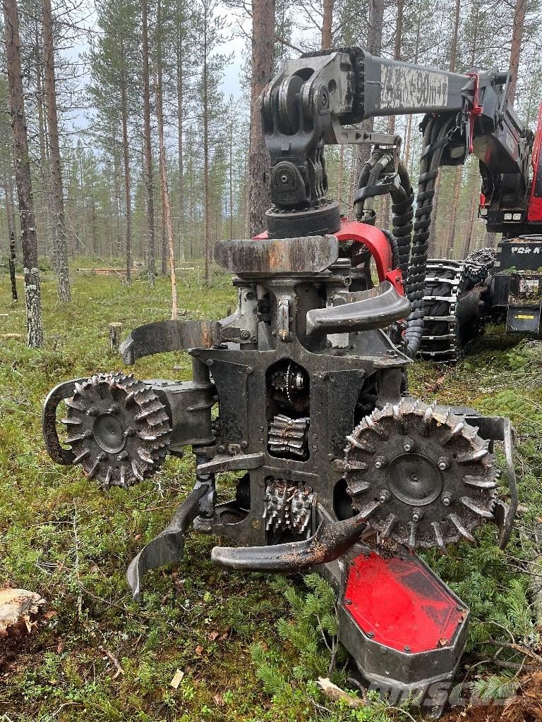 Komatsu 931 Harvester