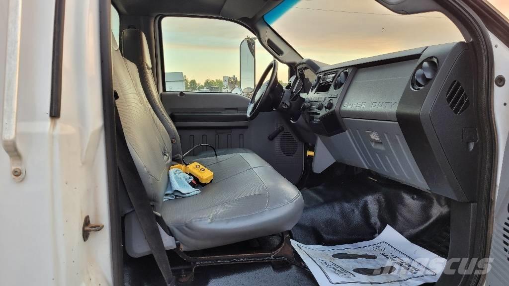 Ford F 650 SD Kleinholztransporter
