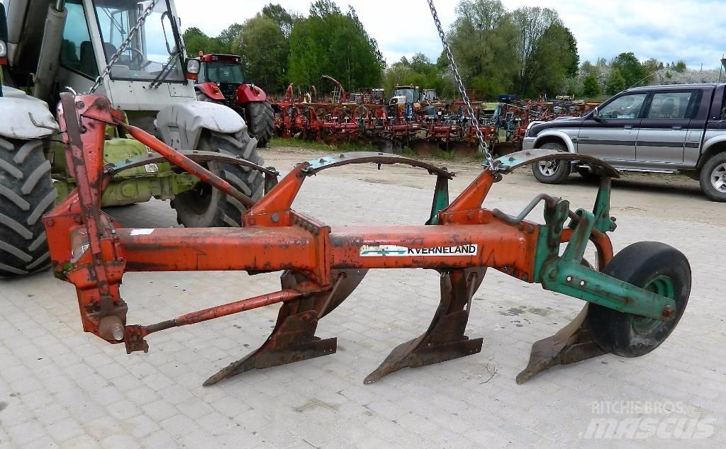 Kverneland 3 Konventionelle Pflüge