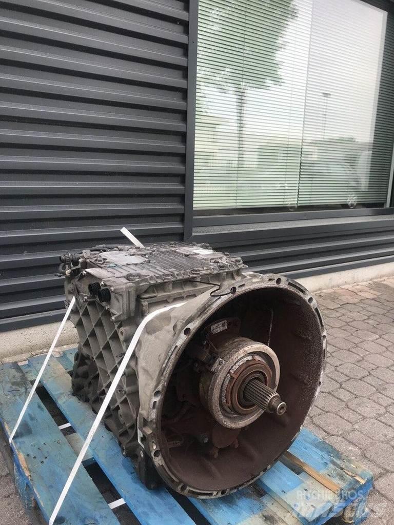 Volvo AT2412C Getriebe