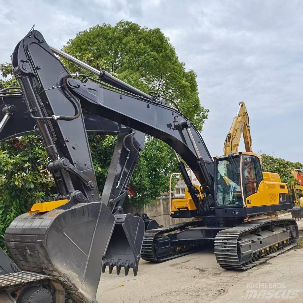 Volvo EC 380 Raupenbagger