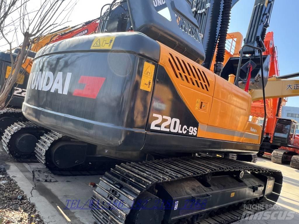 Hyundai 220LC-9S Raupenbagger