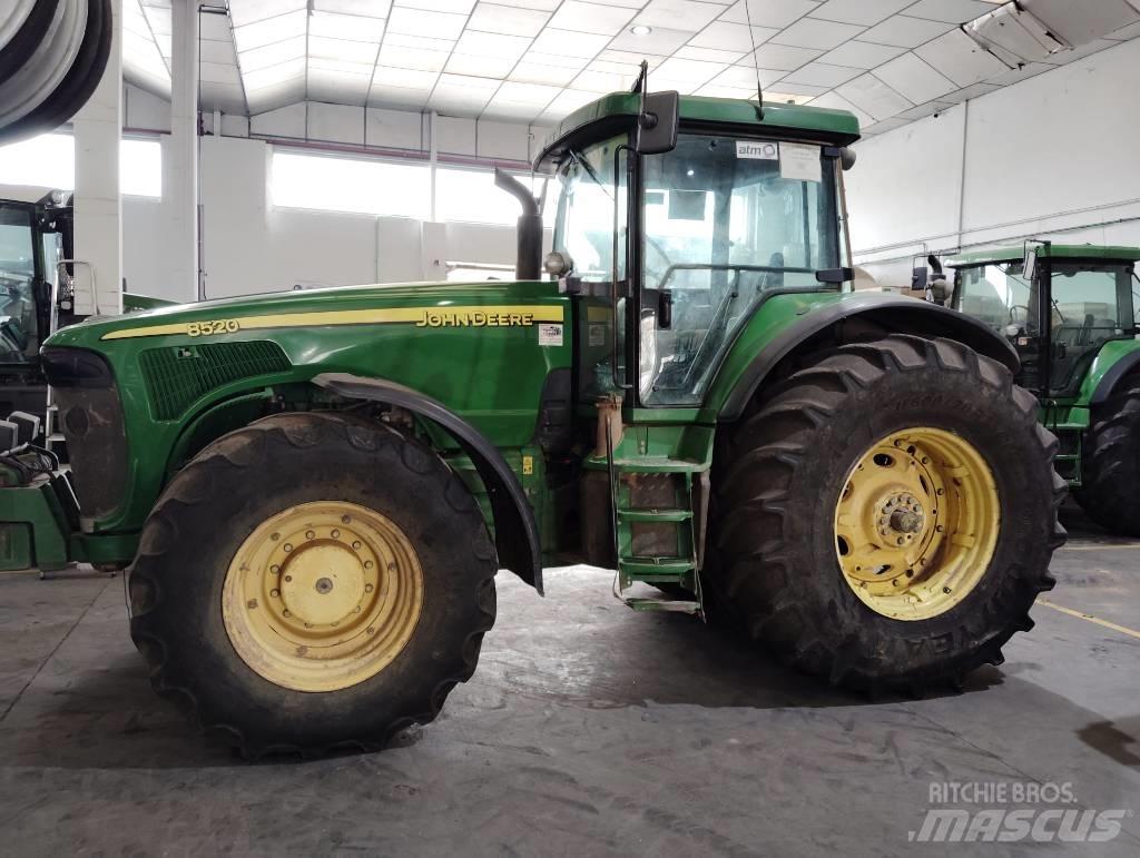John Deere 8520 Traktoren