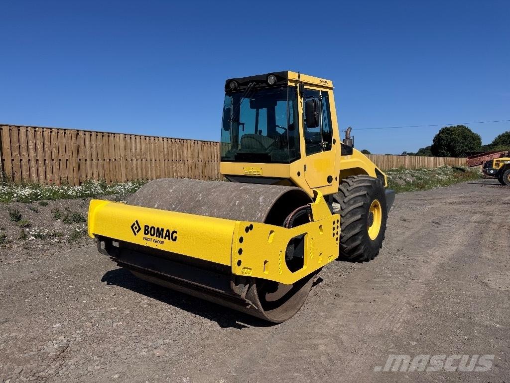 Bomag BW 213 D H-4 Walzenzüge