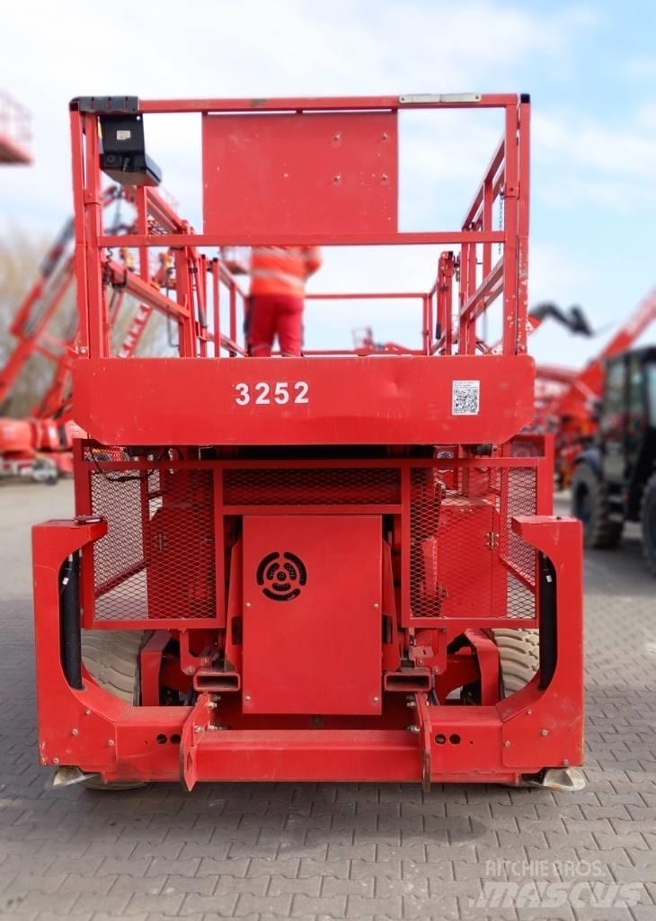 Genie GS 4390 RT Scheren-Arbeitsbühnen