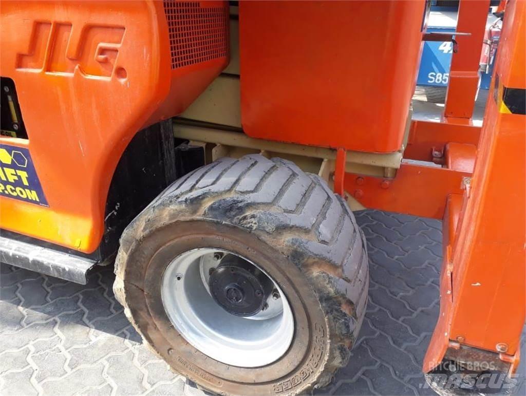 JLG 3394RT Scheren-Arbeitsbühnen