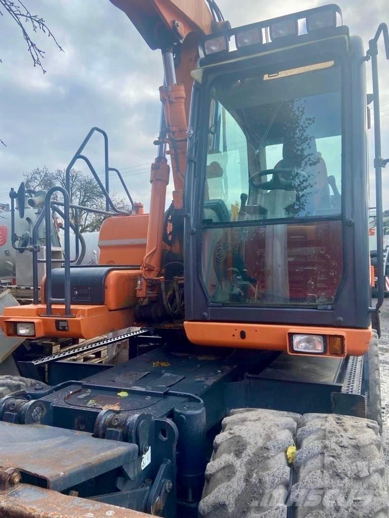 Doosan DX 160 W-3 Mobilbagger